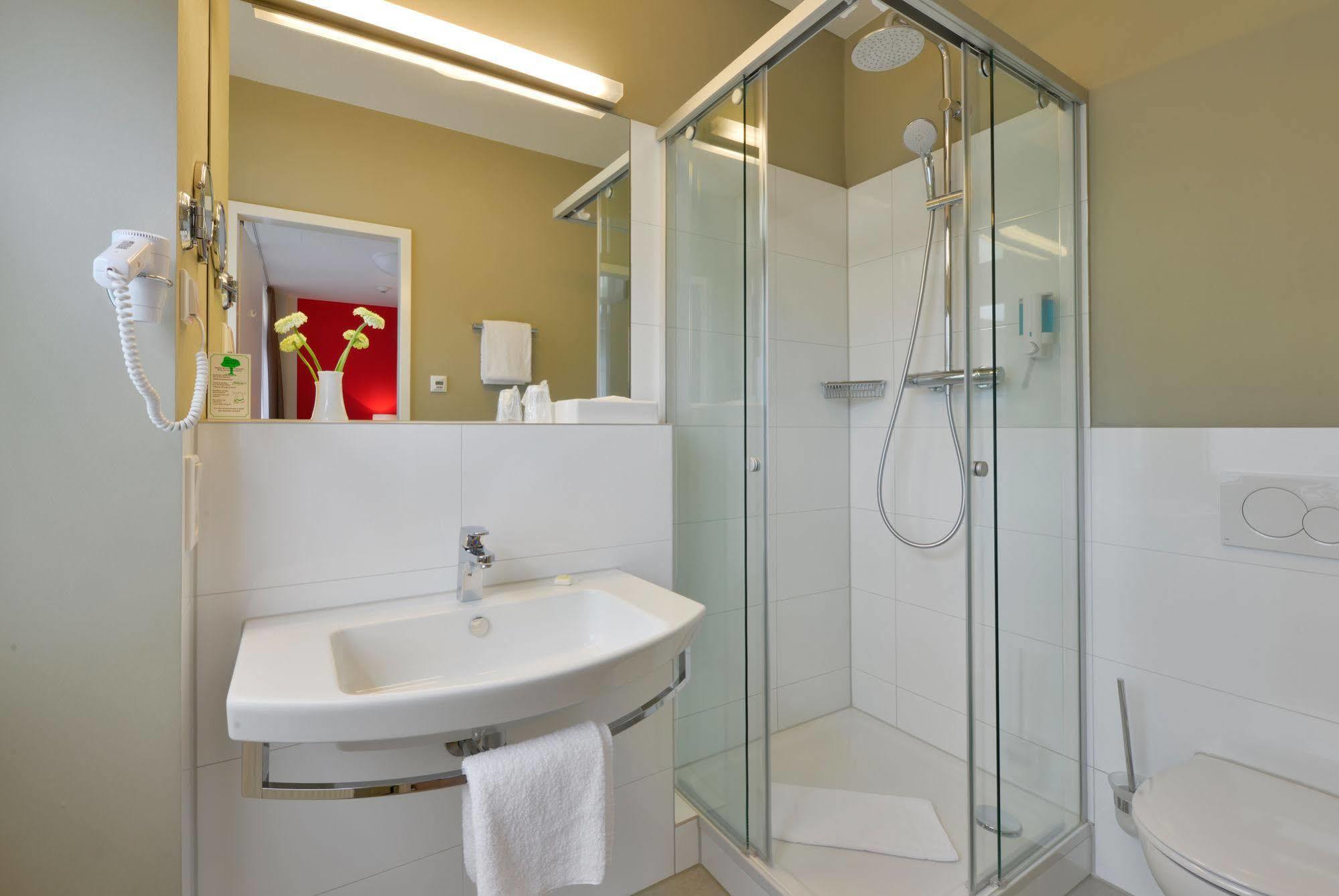 INVITE Hotel Fulda City Hauptbahnhof Bagian luar foto