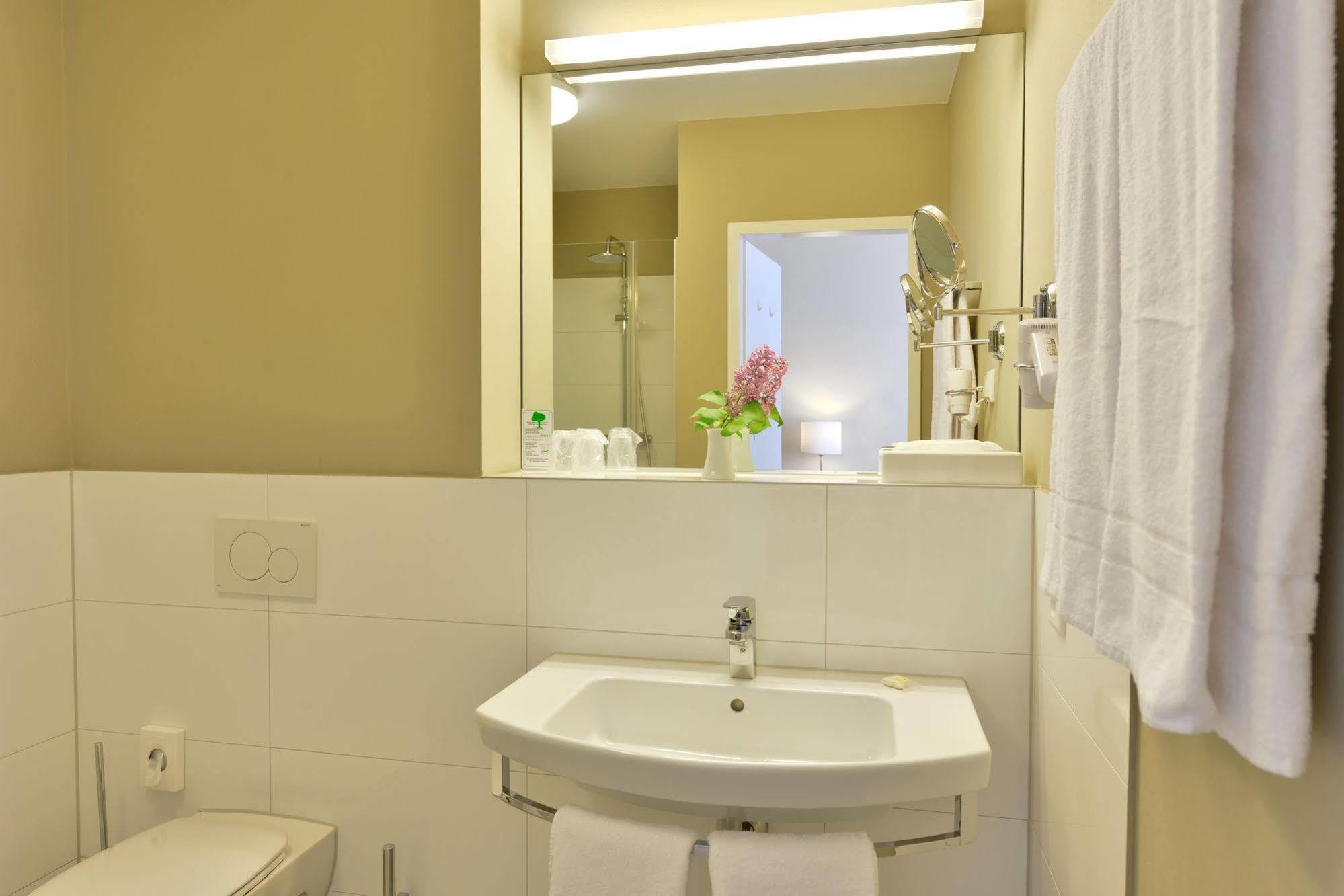 INVITE Hotel Fulda City Hauptbahnhof Bagian luar foto