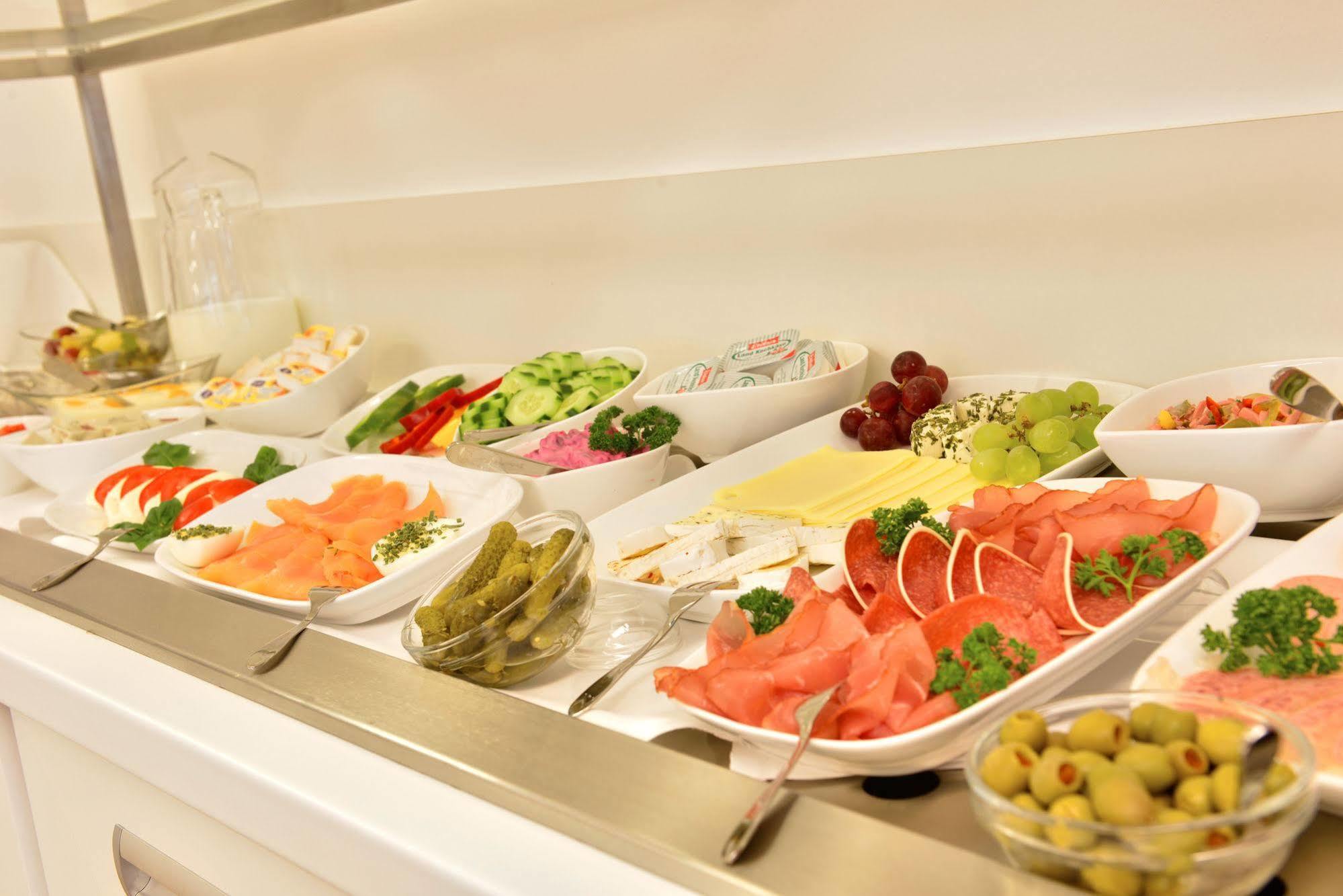 INVITE Hotel Fulda City Hauptbahnhof Bagian luar foto